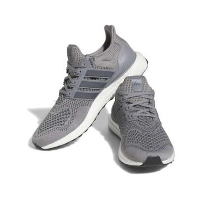 Adidas UltraBoost 4.0 – Maximum Comfort & Performance